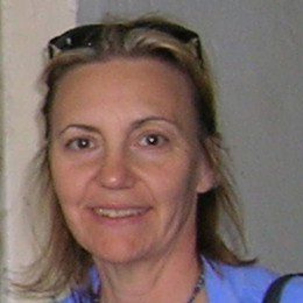 Meet your Posher, Denise